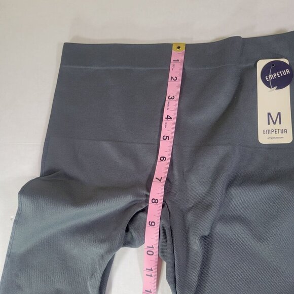 Empetua Gray Seamless Comfort Mid-Waist Shaping Leggings Size M #79216 - Picture 6 of 6